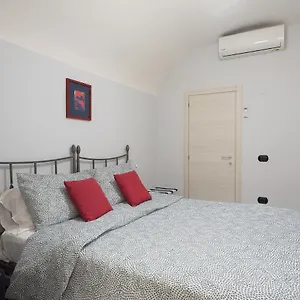 (room In Naples) Residenza Beccadelli Apartamento